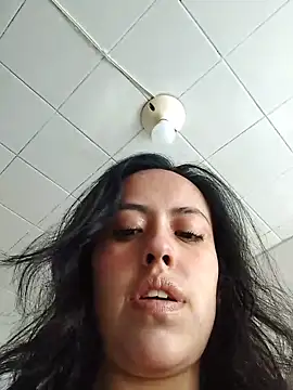 Queen Ashly online show from May 2026 08:36:01 PM