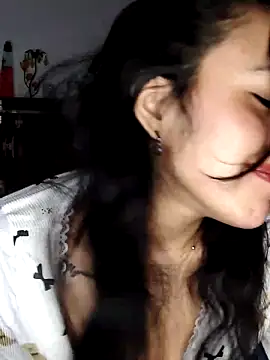 Queen Ashly online show from May 2026 02:55:02 AM