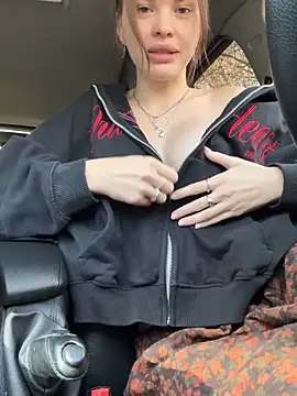 SMELLSEX online show from April 2026 12:34:01 PM