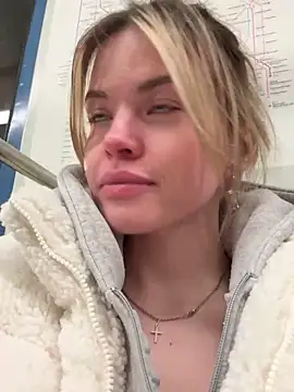 Snapshot of SMELLSEX chatting on September 2025 04:40:02 PM SMELLSEX online show from September 2025 04:40:02 PM