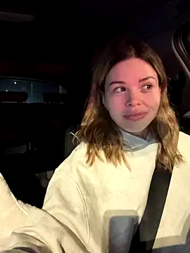 Snapshot of SMELLSEX chatting on October 2025 04:52:01 PM SMELLSEX online show from October 2025 04:52:01 PM