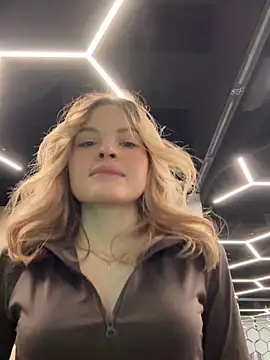 Snapshot of SMELLSEX chatting on October 2025 06:29:01 PM SMELLSEX online show from October 2025 06:29:01 PM