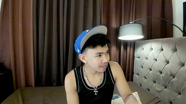 urfantasyhotbaby online show from November 2025 05:01:02 PM