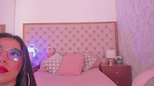 sweetabbey online show from October 2025 02:54:01 AM