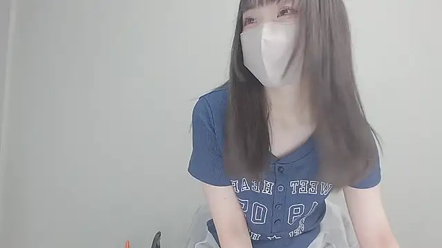 Hanna xxx cute online show from October 2025 11:00:02 AM