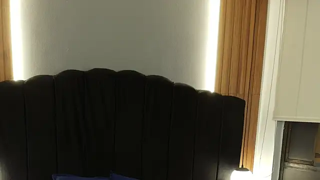 LiaMonroee  online show from March 2026 12:16:01 PM