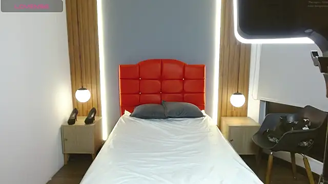 LiaMonroee  online show from February 2026 12:38:02 PM