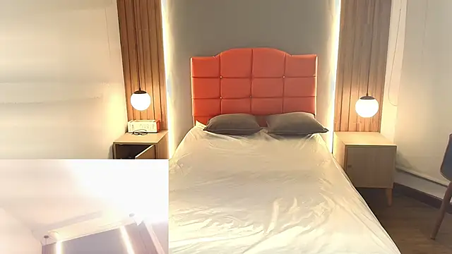 LiaMonroee  online show from February 2026 12:16:01 PM