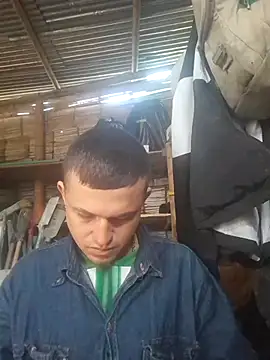 Loquendo2201 online show from September 2025 01:13:01 PM