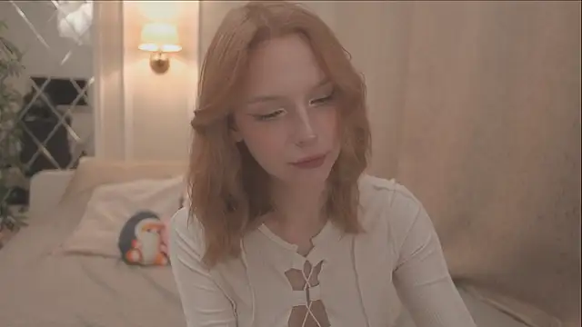 claire bennett online show from October 2025 03:30:02 AM