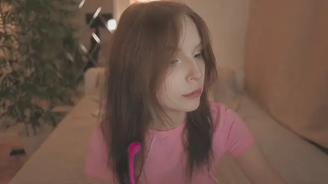 claire bennett online show from September 2025 10:16:02 PM