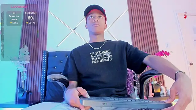 Snapshot of SammyAdams_ chatting on October 2025 12:48:02 PM SammyAdams online show from October 2025 12:48:02 PM