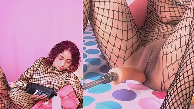 Gabriela Reyes online show from December 2025 07:02:01 PM