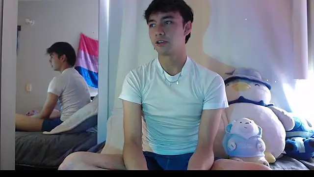 Noah Blaze online show from November 2025 07:40:01 PM