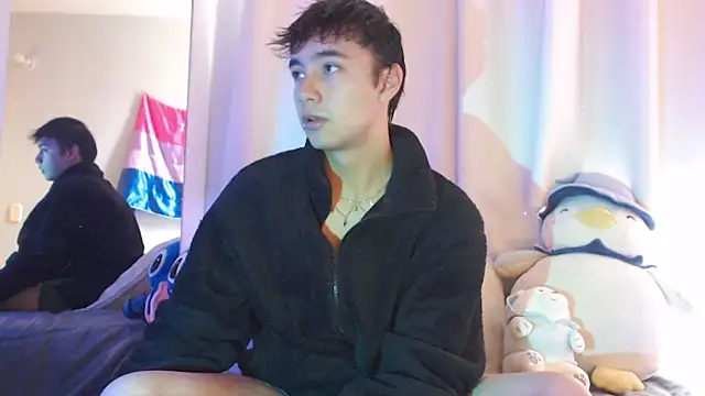 Noah Blaze online show from October 2025 05:35:02 PM