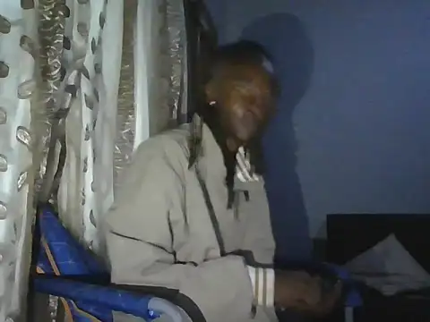 Nykho17 online show from October 2025 06:10:02 PM