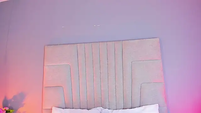 sophie rojas online show from February 2026 05:12:02 PM