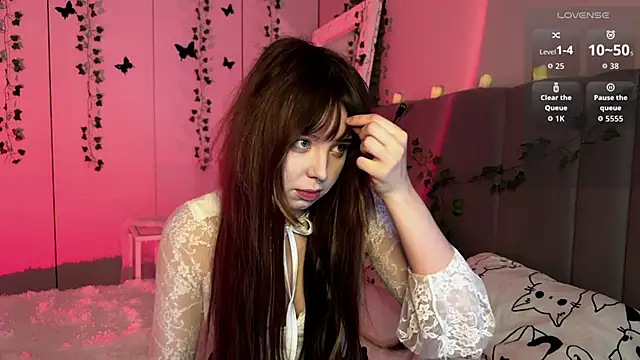 RileyVice online show from November 2025 09:46:02 AM