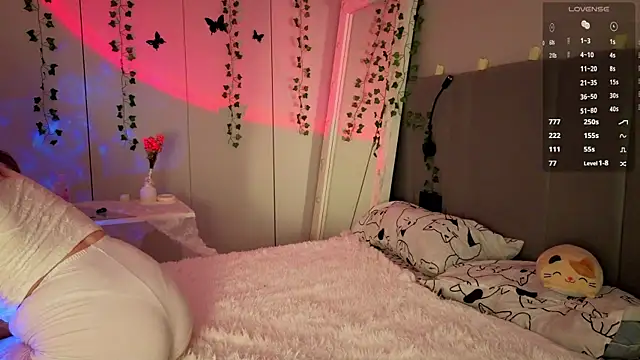 RileyVice online show from November 2025 08:18:02 AM