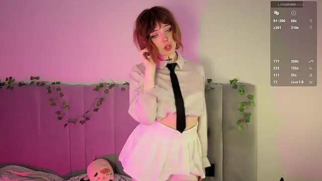 RileyVice online show from November 2025 08:58:02 AM