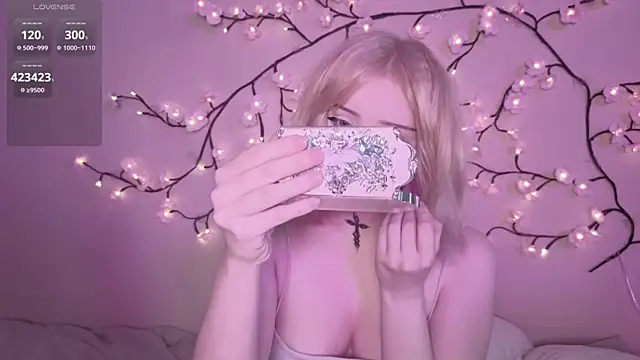 RileyVice online show from April 2026 10:39:01 AM