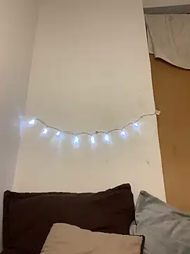 caritobeachdh online show from November 2025 05:00:01 AM