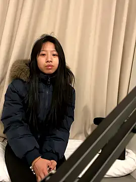 jingjing005 online show from January 2026 09:13:01 AM