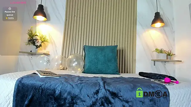 lia harper  online show from January 2026 07:30:02 PM