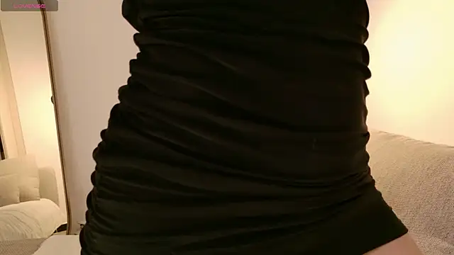 seductivelvet online show from March 2026 10:27:01 PM