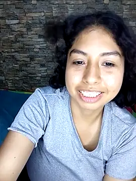 Syndel23 online show from April 2026 02:02:01 AM