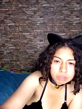 Syndel23 online show from April 2026 06:53:01 PM