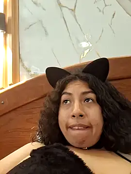 Syndel23 online show from April 2026 09:00:02 PM