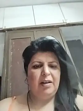 Snapshot of Jann_Riya333 chatting on July 2026 10:21:02 PM Jann Riya333 online show from July 2026 10:21:02 PM