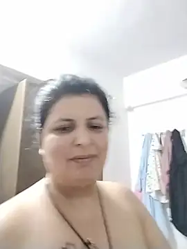 Snapshot of Jann_Riya333 chatting on June 2026 11:04:02 AM Jann Riya333 online show from June 2026 11:04:02 AM