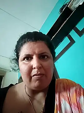 Snapshot of Jann_Riya333 chatting on October 2025 04:13:02 AM Jann Riya333 online show from October 2025 04:13:02 AM