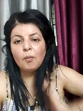 Snapshot of Jann_Riya333 chatting on June 2026 06:57:01 AM Jann Riya333 online show from June 2026 06:57:01 AM