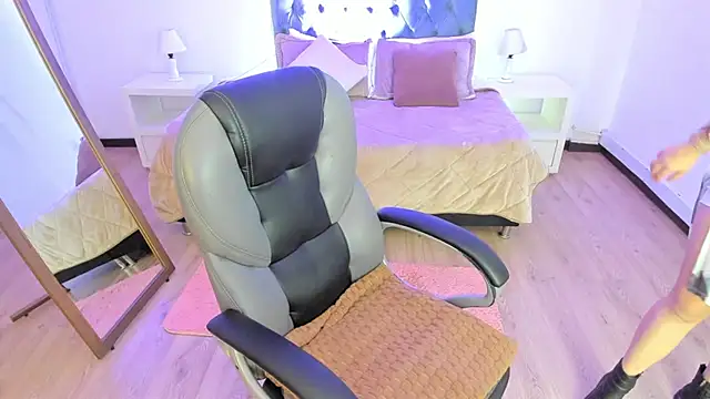 Blair red  online show from November 2025 12:10:01 PM