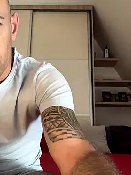 Snapshot of Enriko_Aisah2025 chatting on September 2025 01:31:02 PM Enriko Aisah2025 online show from September 2025 01:31:02 PM