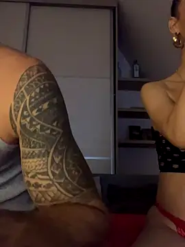 Snapshot of Enriko_Aisah2025 chatting on September 2025 05:57:01 PM Enriko Aisah2025 online show from September 2025 05:57:01 PM