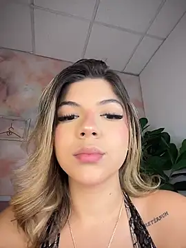 Snapshot of AngelBlushXXX chatting on June 2026 09:09:01 PM AngelBlushXXX online show from June 2026 09:09:01 PM