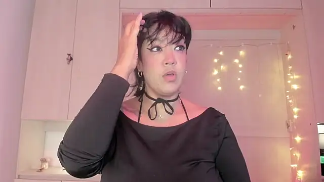 VickyRuiz  online show from February 2026 12:03:02 PM