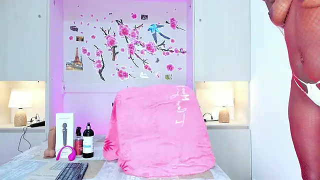 JulianaBlaze  online show from December 2025 04:05:02 AM