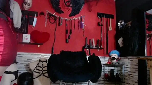 Snapshot of Miss_Mirandaa chatting on February 2026 10:59:01 AM Miss Mirandaa online show from February 2026 10:59:01 AM