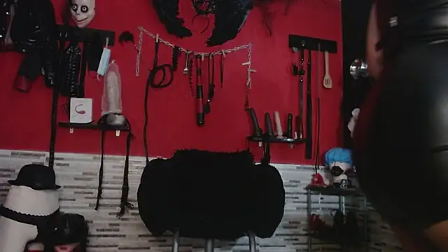 Miss Mirandaa online show from January 2026 10:28:02 PM