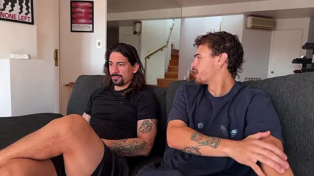 Snapshot of lenruy chatting on November 2025 01:26:02 PM lenruy online show from November 2025 01:26:02 PM