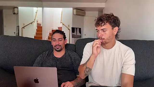 Snapshot of lenruy chatting on February 2026 06:47:02 PM lenruy online show from February 2026 06:47:02 PM