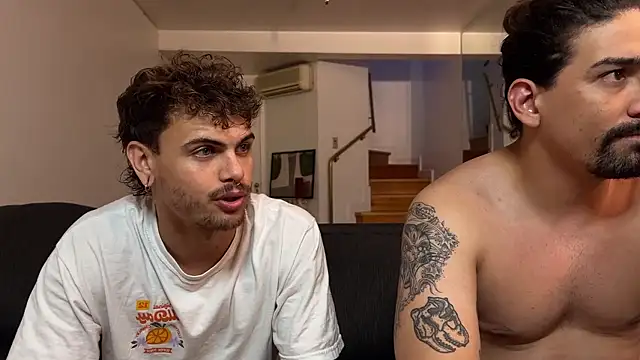 Snapshot of lenruy chatting on January 2026 03:21:02 AM lenruy online show from January 2026 03:21:02 AM