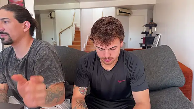 Snapshot of lenruy chatting on November 2025 03:55:02 PM lenruy online show from November 2025 03:55:02 PM