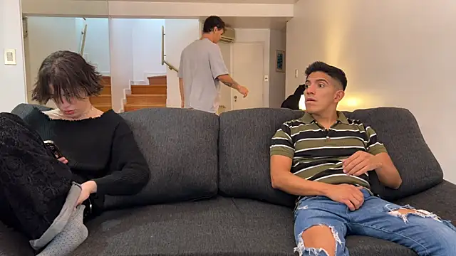 lenruy online show from April 2026 06:57:01 PM