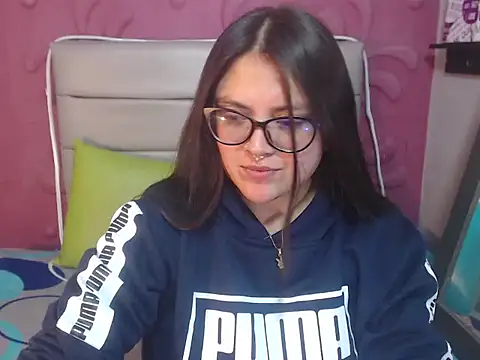 Snapshot of Cailing_Zu chatting on September 2025 07:09:02 PM Cailing Zu online show from September 2025 07:09:02 PM